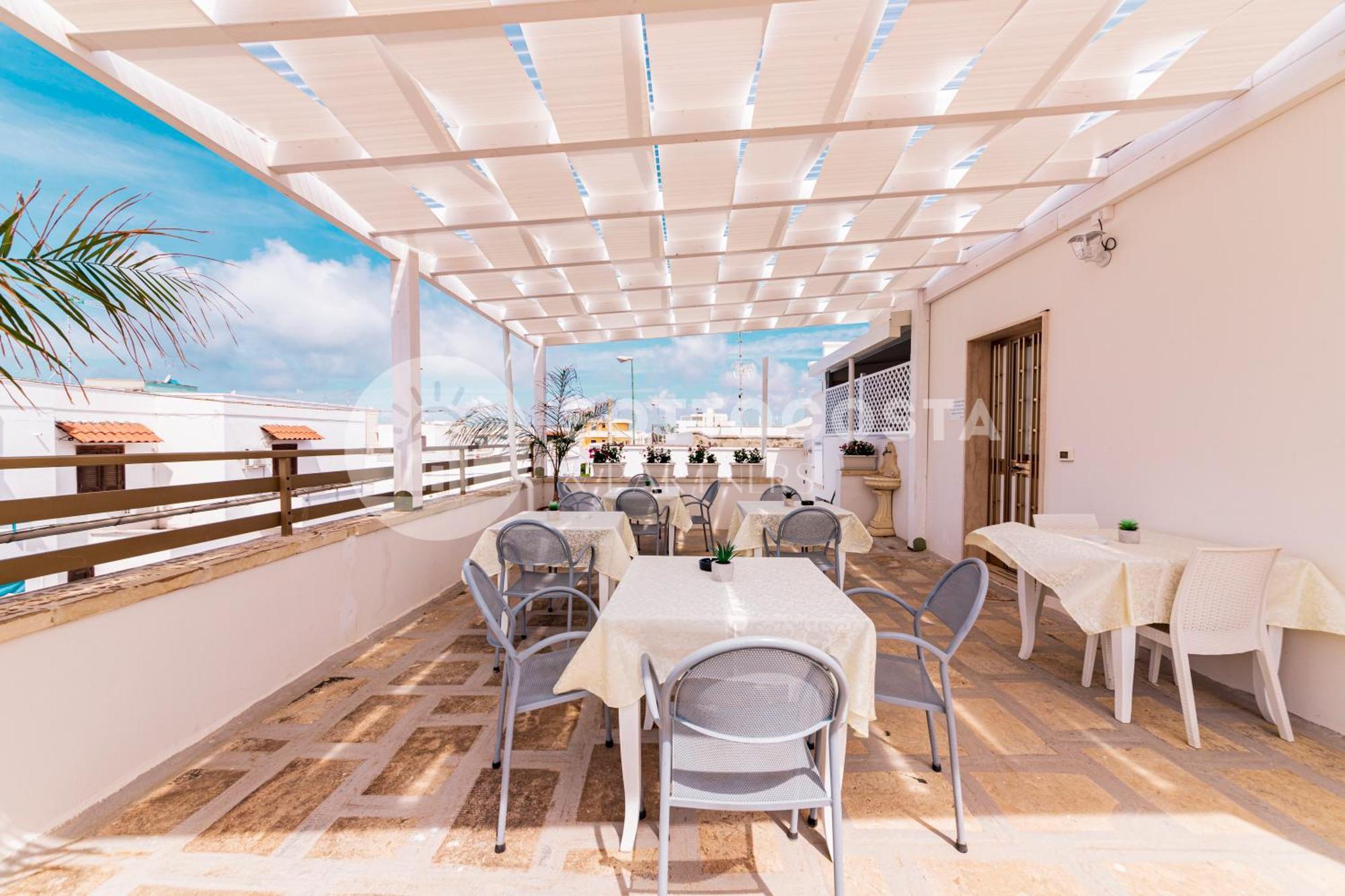Lory'S House Hotel Porto Cesareo Exterior photo