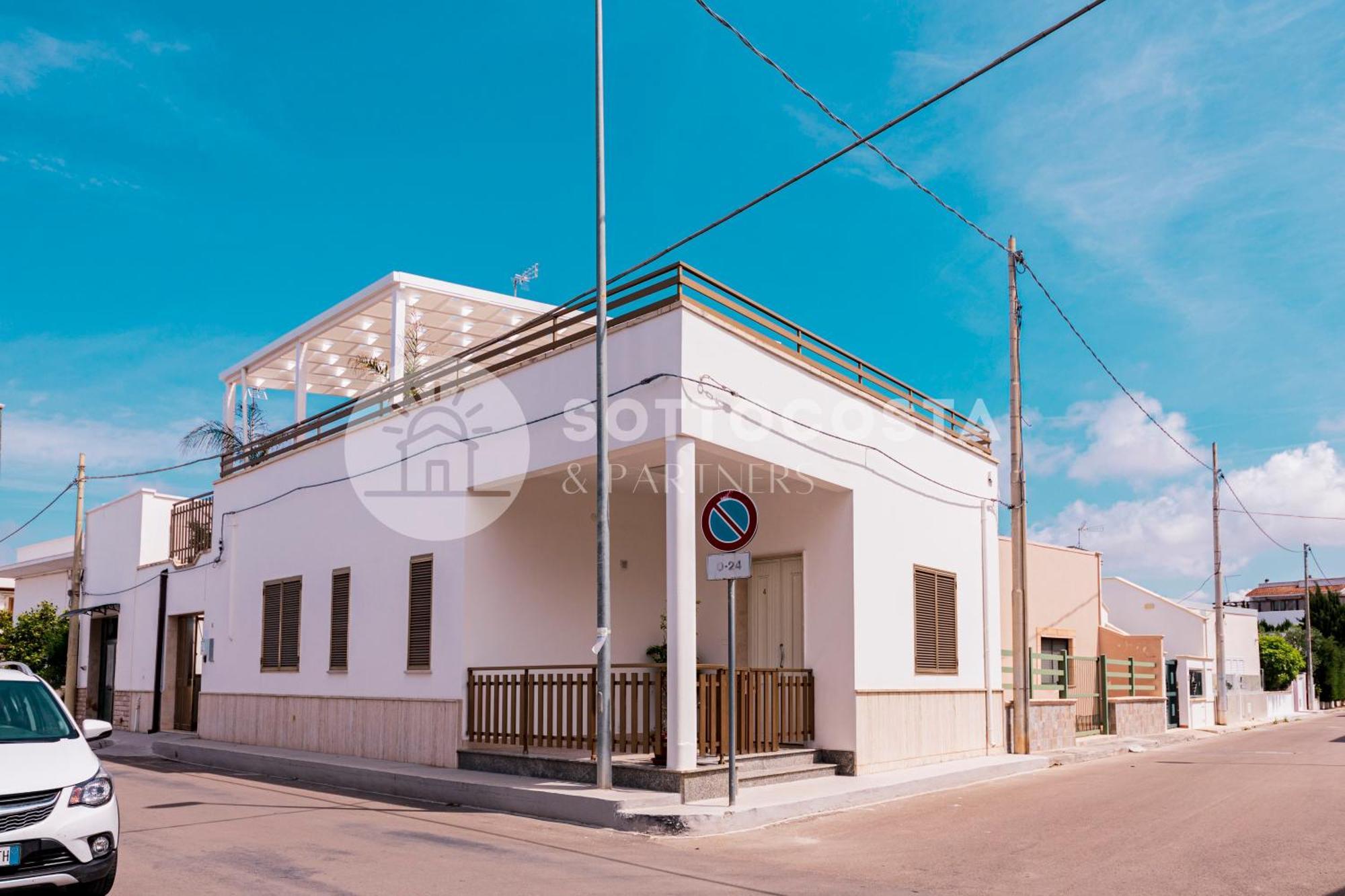 Lory'S House Hotel Porto Cesareo Exterior photo